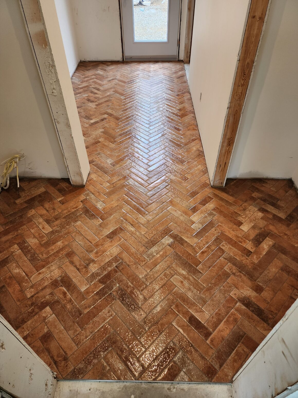 floor tile installation in Shelburne Ontario